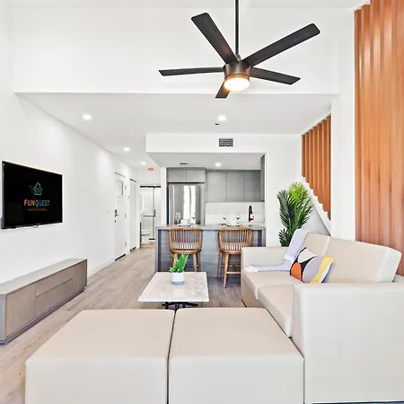 Ocean Breeze 1D Apartment